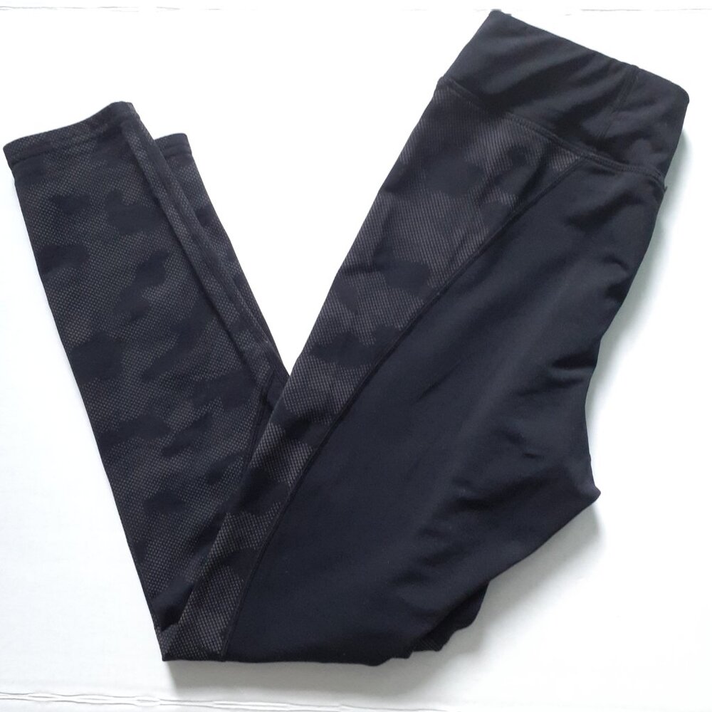 Zyia Stay Warm Reflective Mid-Rise Legging 28" Black Camo Size M